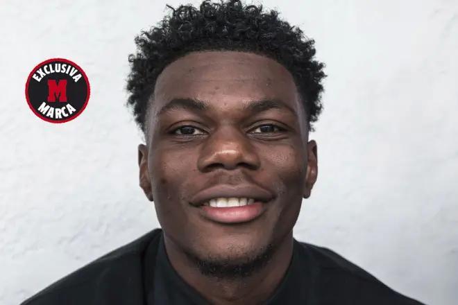 赏金女王模拟器官网-楚阿梅尼：我对阿隆索非常满意，他与安切洛蒂都是伟大的教练